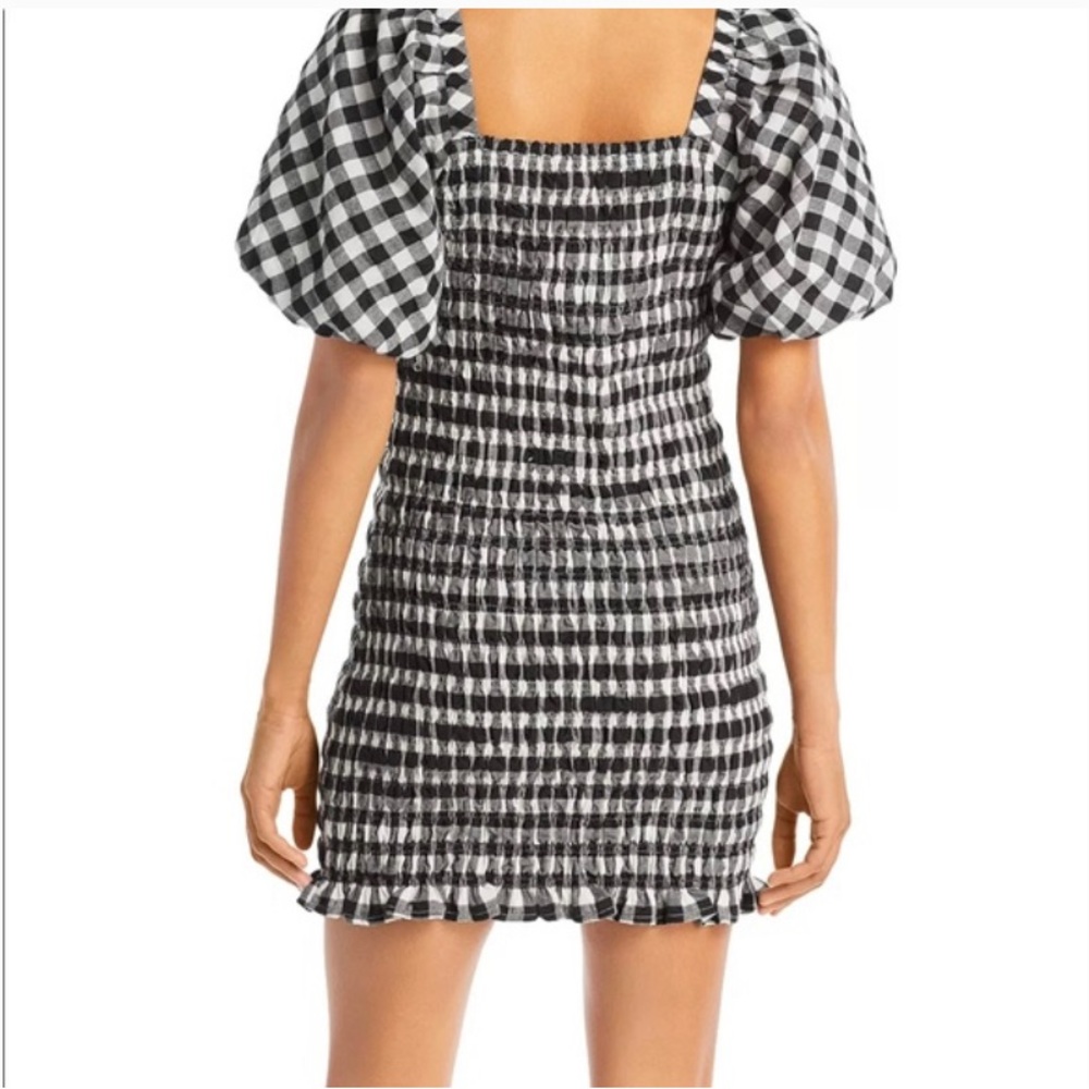 ✨💥⚡️ NWTG Endless Rose Gingham Smocked Dress